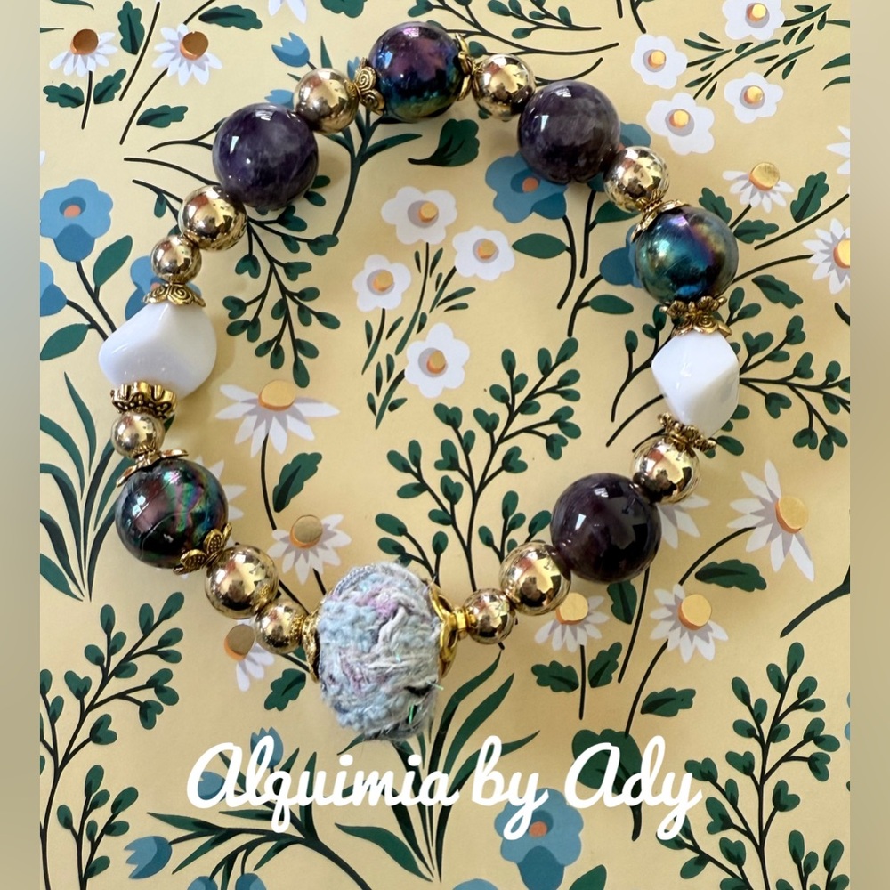 Alquimia Multi‑Tone Purple, Green & Gold Beaded Bracelet